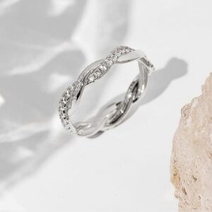 18k White Gold Twisted Rope Diamond Eternity Ring Band Promise Womens Dainty